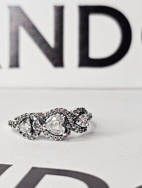 Pandora Halo Heart Trilogy Ring
